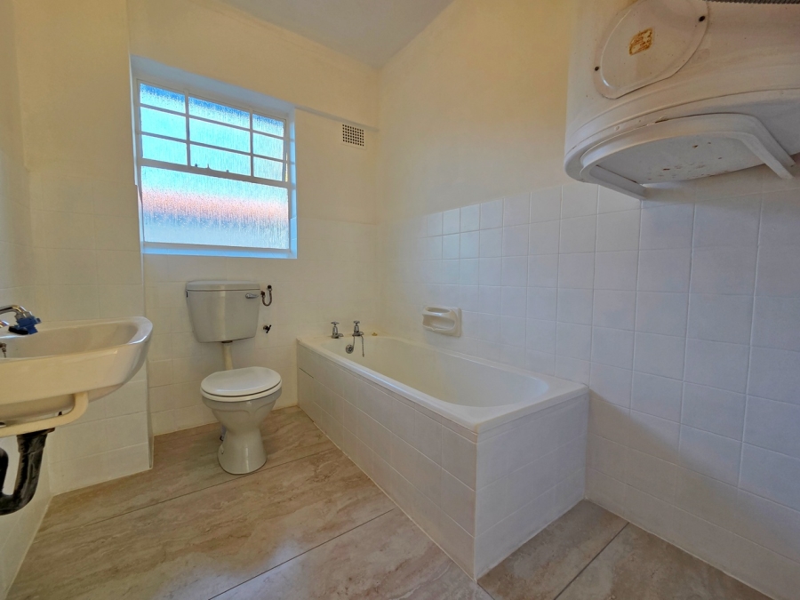 To Let 2 Bedroom Property for Rent in Wynberg Western Cape